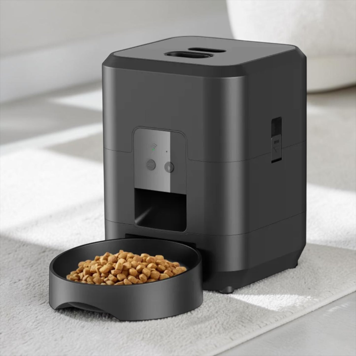 Smart Automatic Pet Feeder